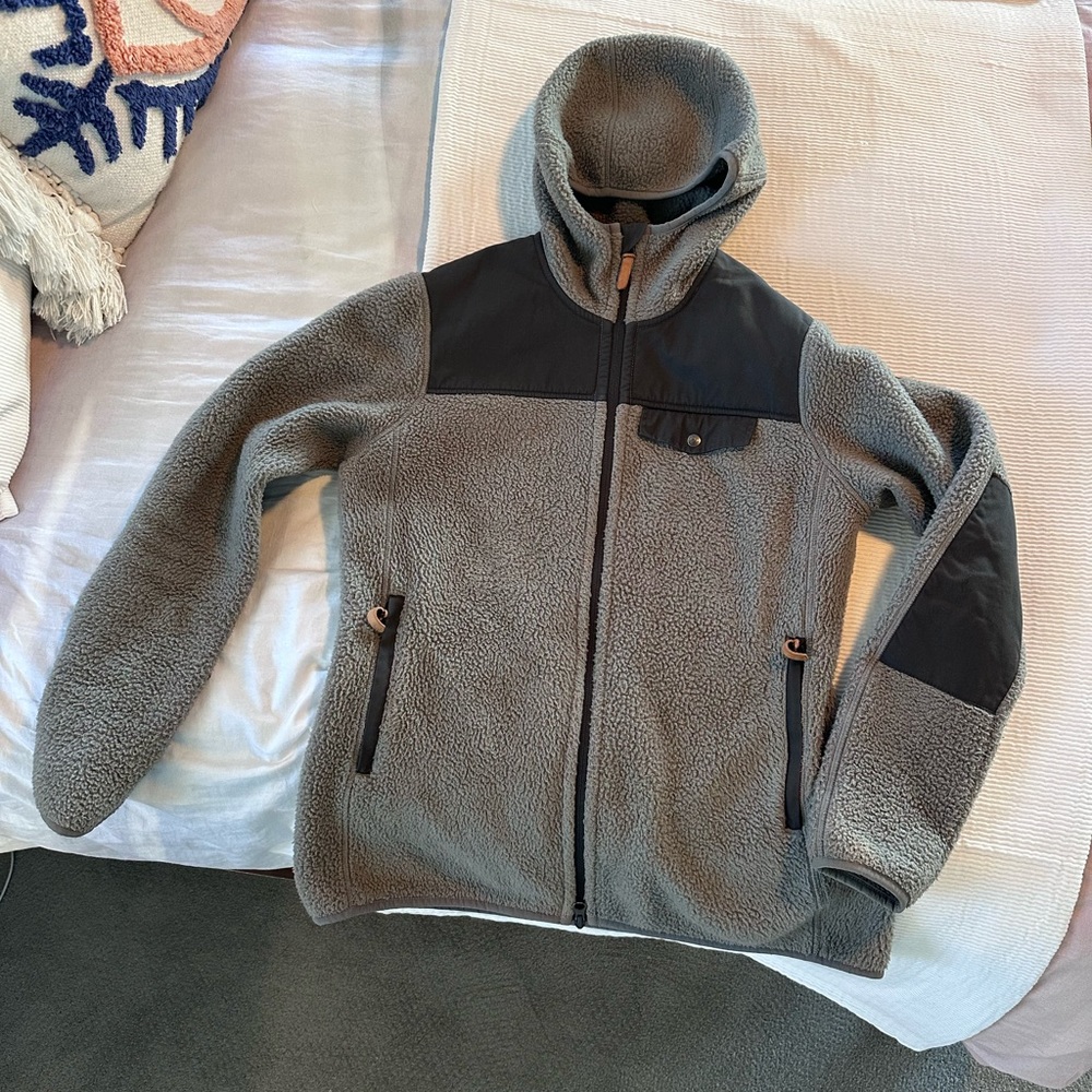 Women’s FJallRaven Singi fleece jacket
